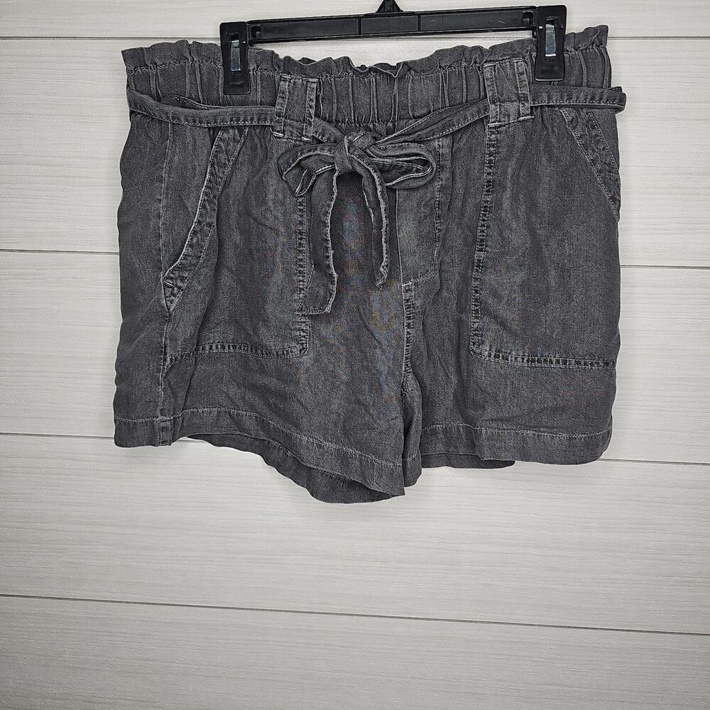 Paper Bag Waist Shorts Elastic Drawstring Gray Casual Everyday‎ NWT Size Large